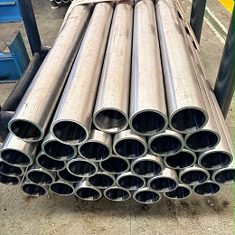 27SiMn 珩磨管的光洁度密码：江阴健丽达的精磨之道